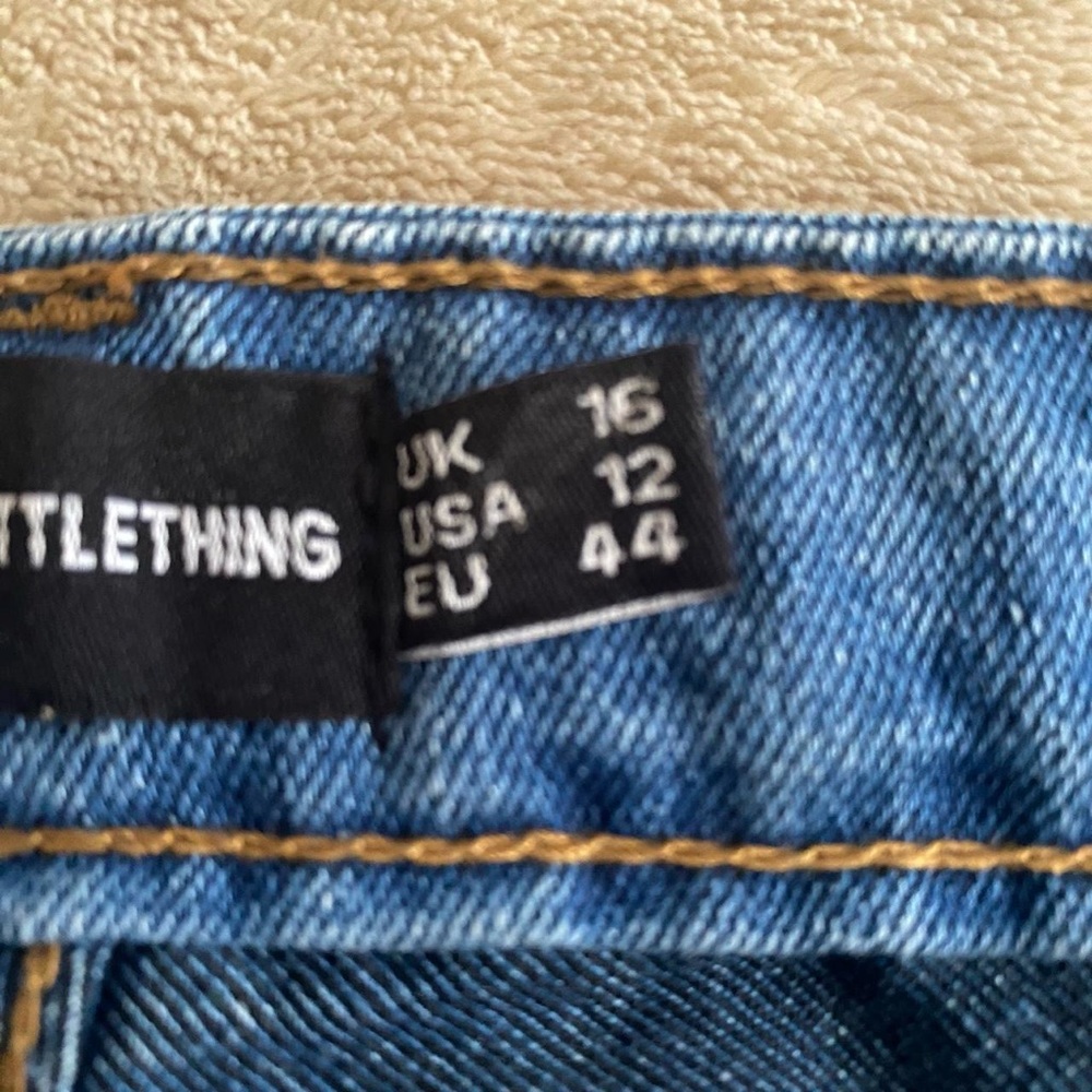 Skinny Jeans - Picture 2 of 2